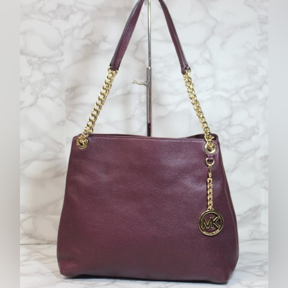 Michael Kors Maroon Jet Set Shoulder Bag - Picture 1 of 10